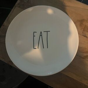 4 piece set White Ceramic Plate with 'EAT' Rae Dunn